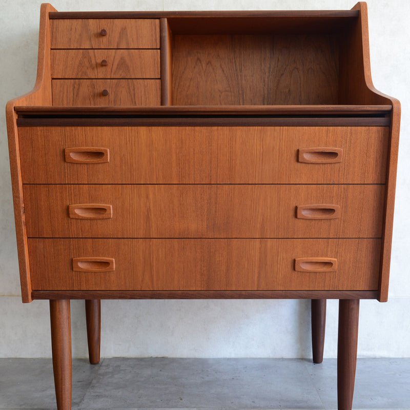 デンマークヴィンテージ　チーク ビューロー /ドレッサー 3-39 (鏡新品交換済)