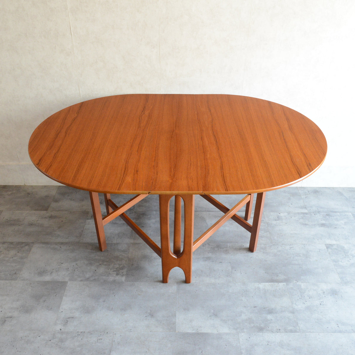 Jentique ジェンティーク　ゲートレッグテーブル 45（オーバル・天板剝離再塗装済）