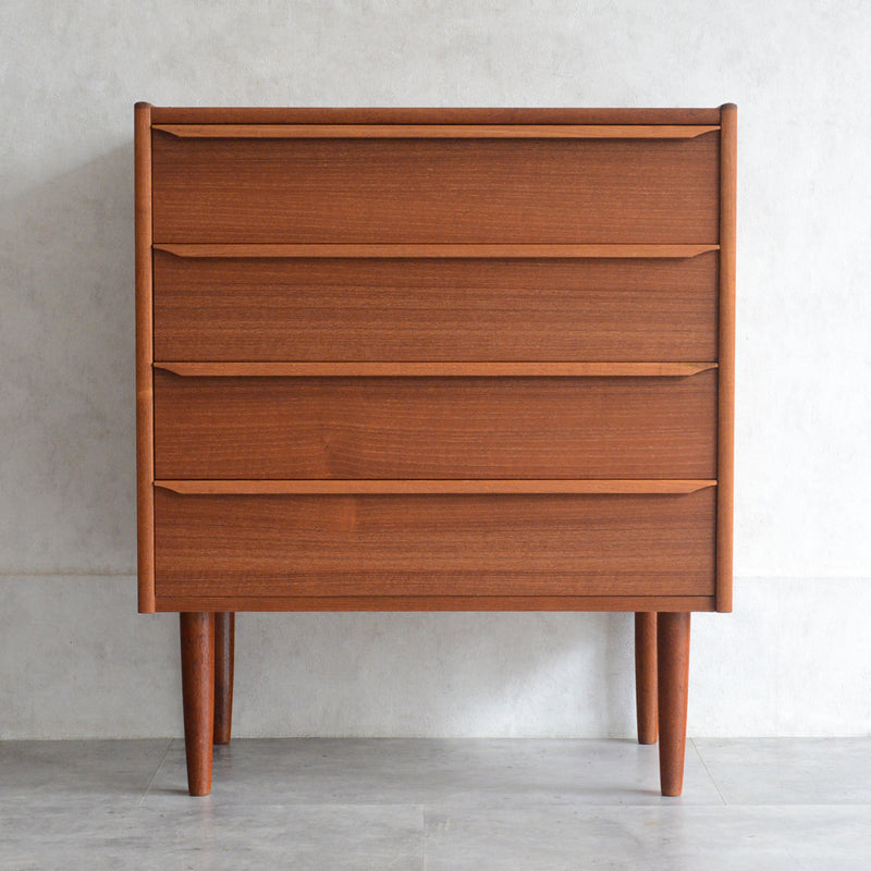 デンマークヴィンテージ  チーク ４段チェスト D-13