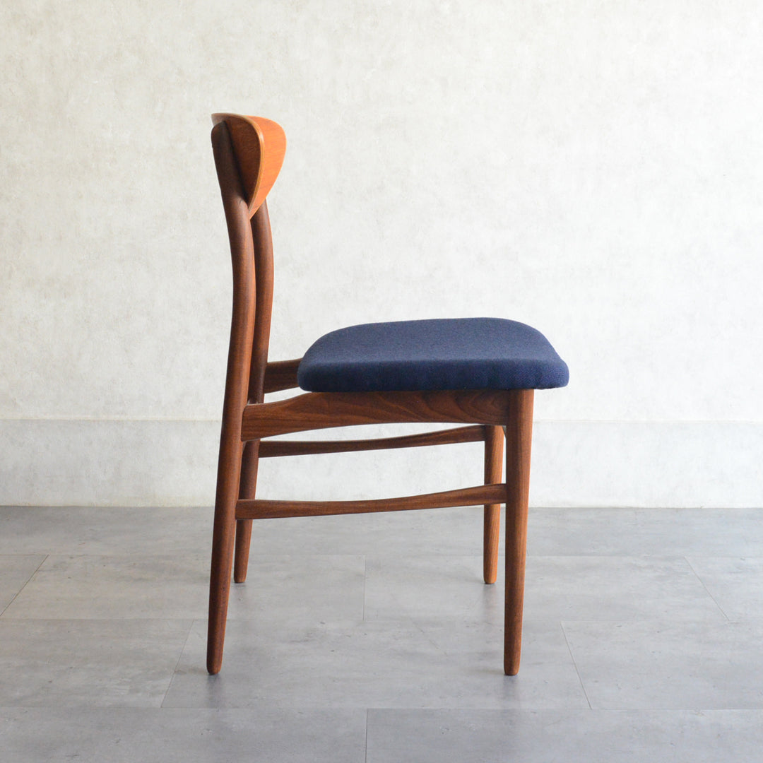 デンマークヴィンテージ チークダイニングチェア5-149 （ネイビー）