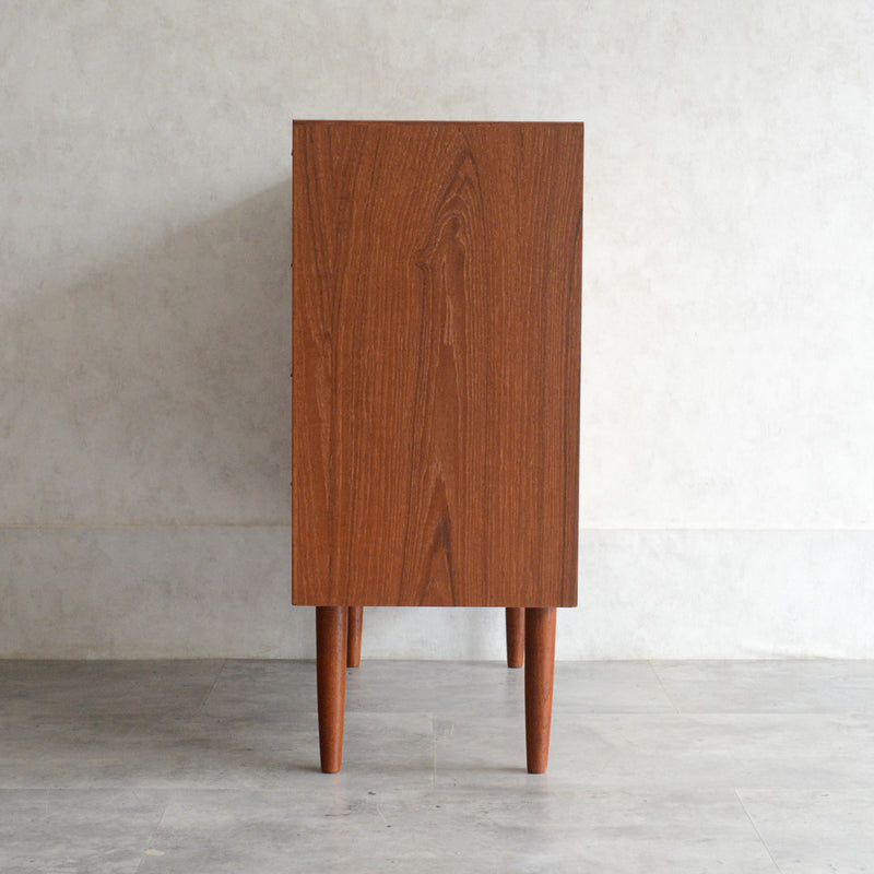 デンマークヴィンテージ  チーク ４段チェスト D-13