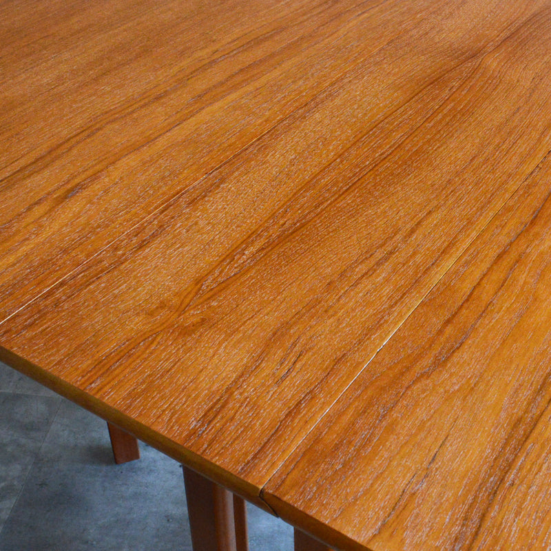 Jentique ジェンティーク　ゲートレッグテーブル 45（オーバル・天板剝離再塗装済）