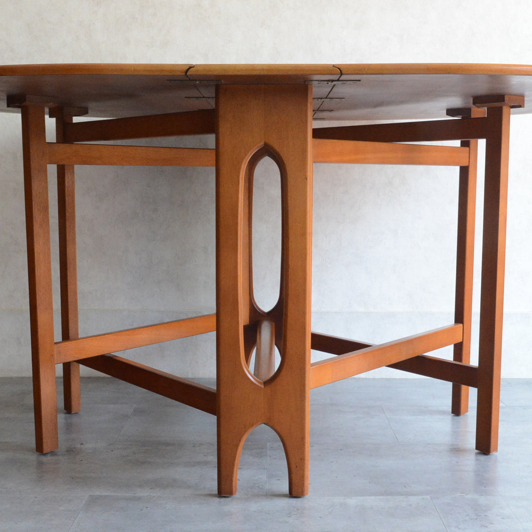 Jentique ジェンティーク　ゲートレッグテーブル 45（オーバル・天板剝離再塗装済）