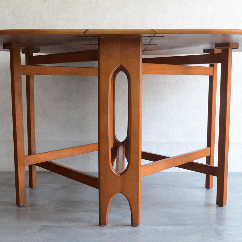 Jentique ジェンティーク　ゲートレッグテーブル 45（オーバル・天板剝離再塗装済）