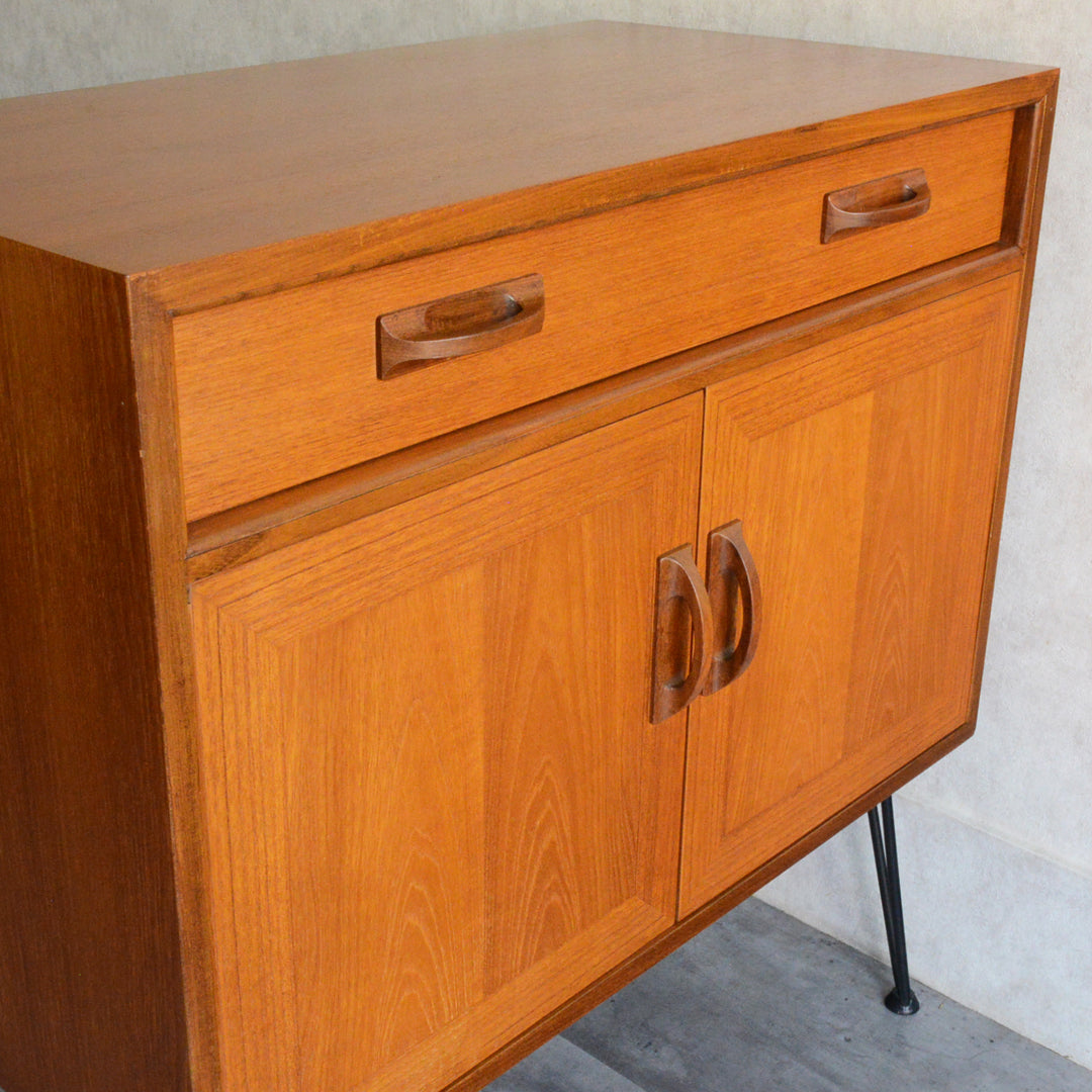 G-PLAN ジープラン  Sierra キャビネット59(アイアンレッグ）