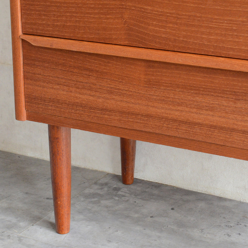 デンマークヴィンテージ  チーク ４段チェスト D-13