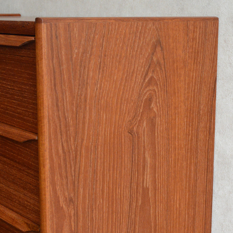 デンマークヴィンテージ  チーク ４段チェスト D-13