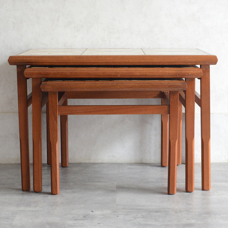 ミッドセンチュリー ヴィンテージ　タイルトップネストテーブル 14