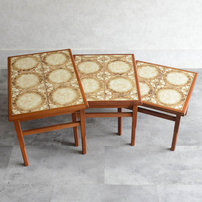 ミッドセンチュリー ヴィンテージ　タイルトップネストテーブル 14