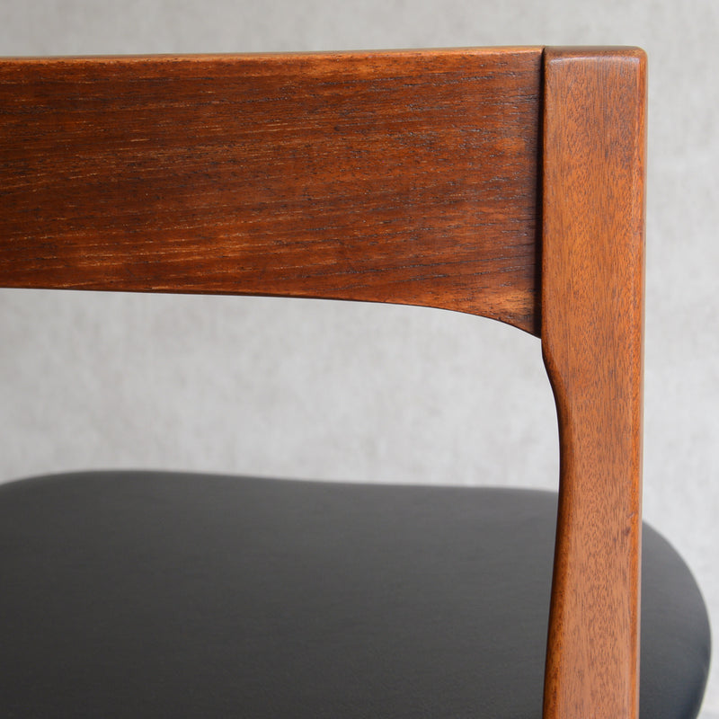 Nathan ネイサン ダイニングチェア ２脚セットS38(座面張替済)