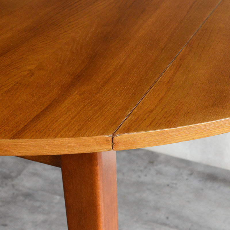 ミッドセンチュリー バタフライ ラウンド テーブル10（天板剥離再塗装済）