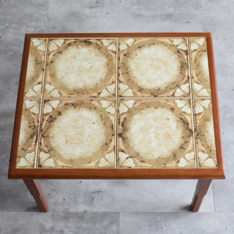 ミッドセンチュリー ヴィンテージ　タイルトップネストテーブル 14