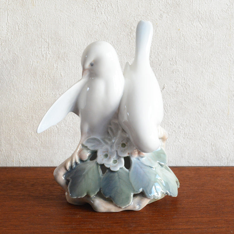 Royal Copenhagen　フィギュリン   Love Birds 鳩　 px-29