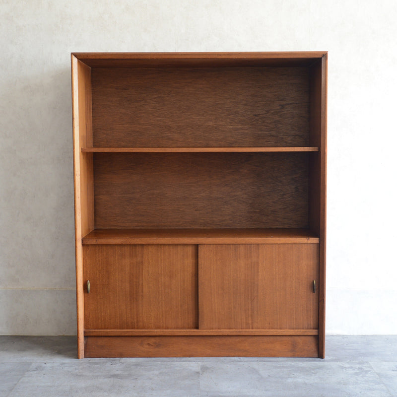 Herbert E. Gibbs ガラスキャビネット(木扉付）42