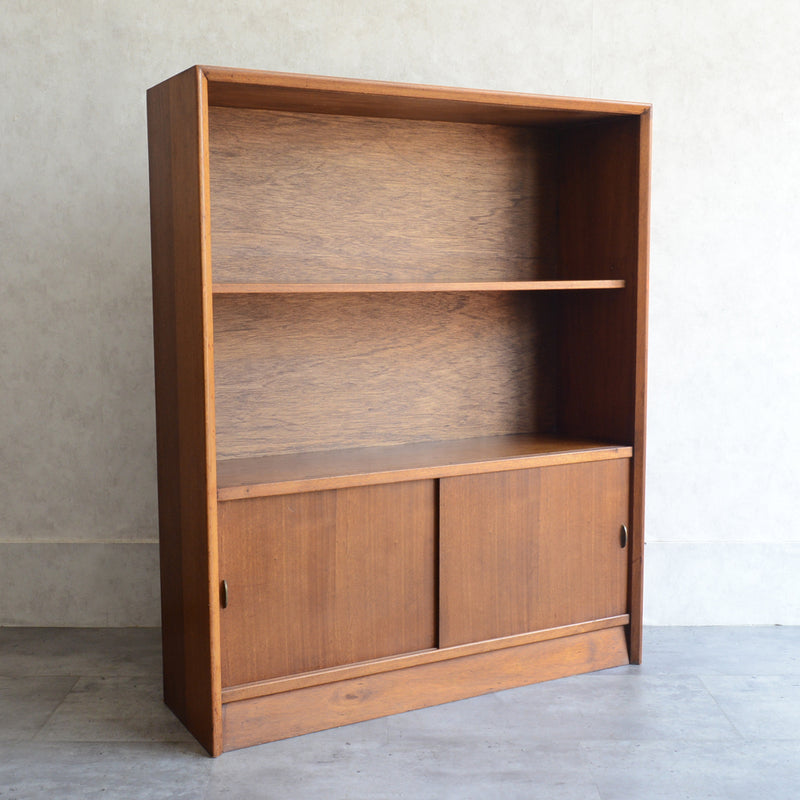 Herbert E. Gibbs ガラスキャビネット(木扉付）42