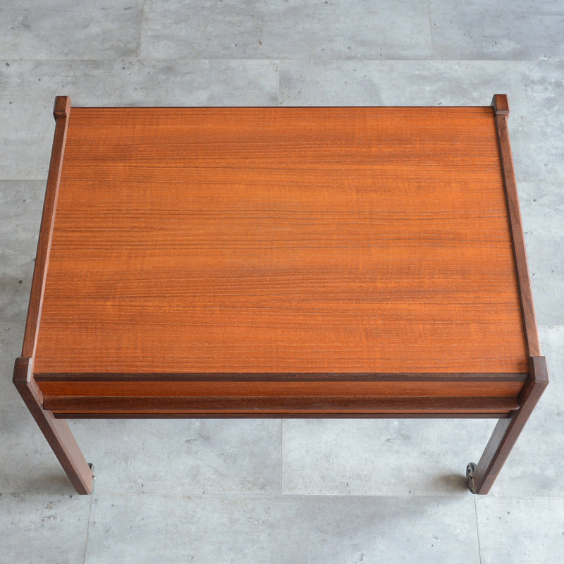 デンマークヴィンテージ　チーク ソーイングテーブル 3-38(オイル仕上）