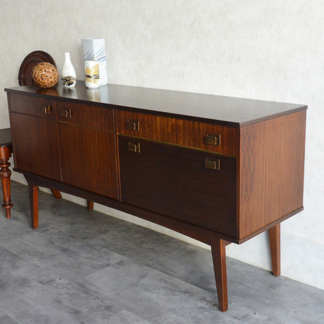 ミッドセンチュリー トーラ ショートサイドボード 73（天板剝離再塗装済）