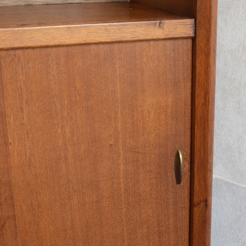 Herbert E. Gibbs ガラスキャビネット(木扉付）42