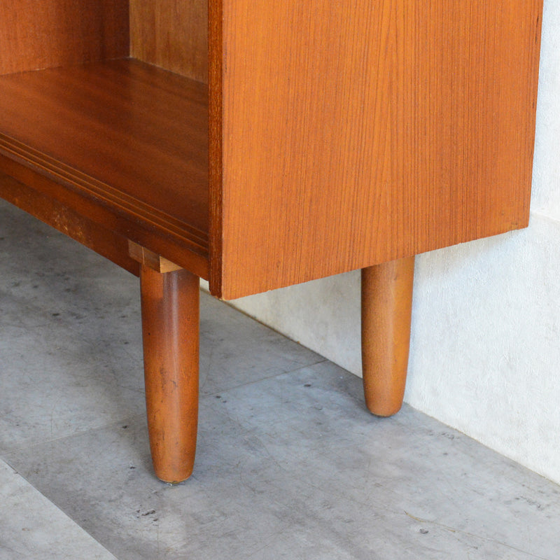 ミッドセンチュリー ヴィンテージ ガラスキャビネット 79