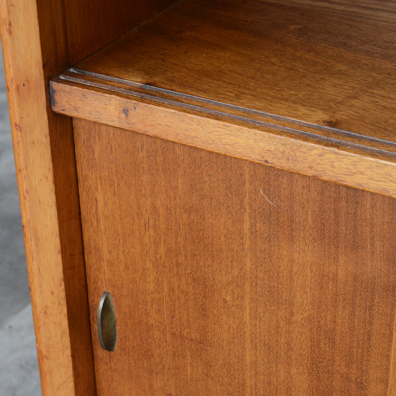 Herbert E. Gibbs ガラスキャビネット(木扉付）42