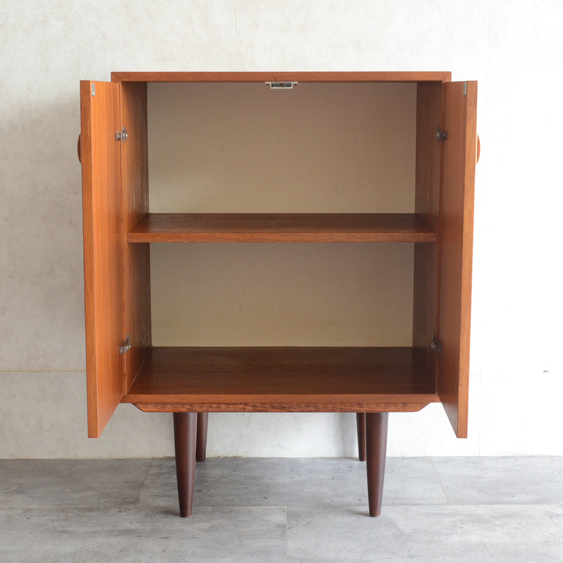 デンマークヴィンテージ チーク キャビネット5-22(オイル仕上）