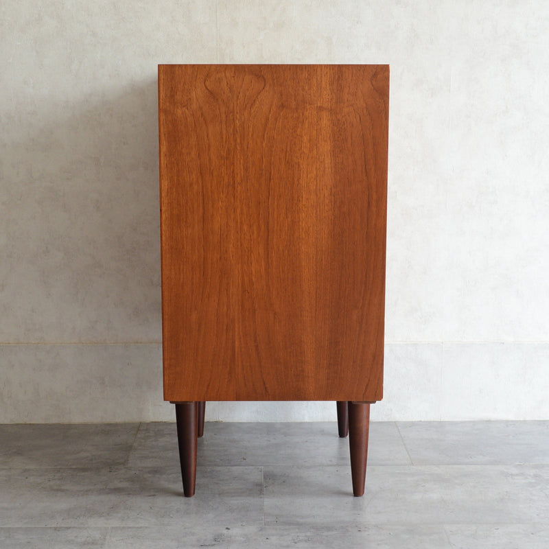 デンマークヴィンテージ チーク キャビネット5-22(オイル仕上）