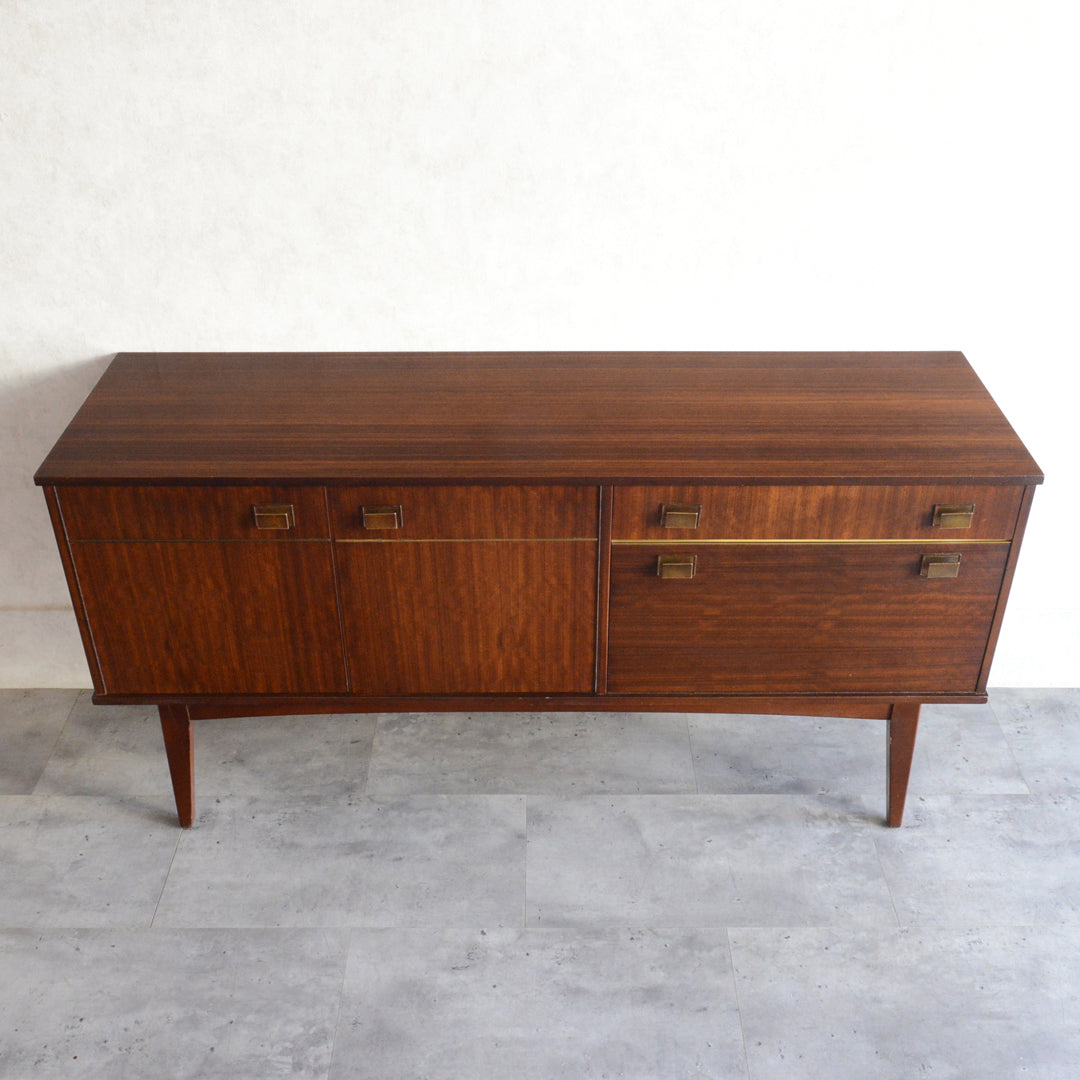 ミッドセンチュリー トーラ ショートサイドボード 73（天板剝離再塗装済）