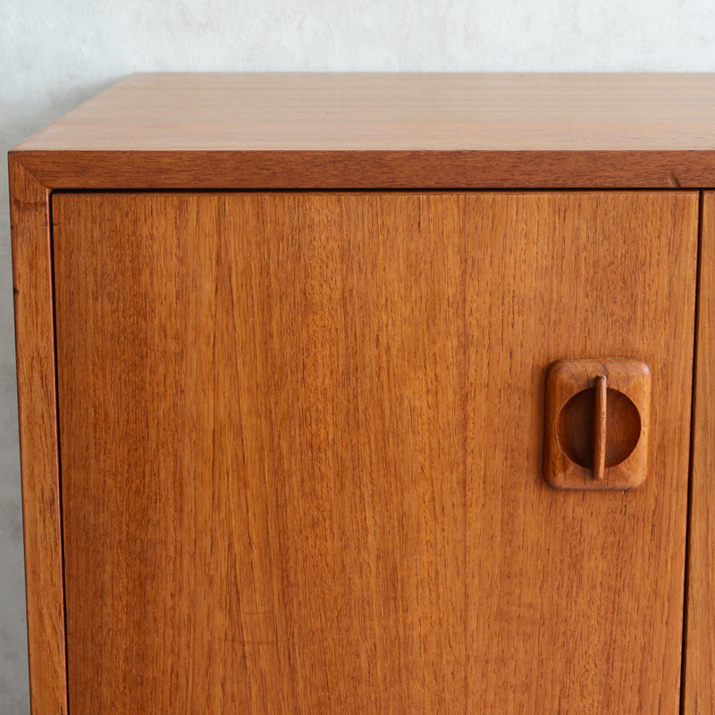 デンマークヴィンテージ チーク キャビネット5-22(オイル仕上）