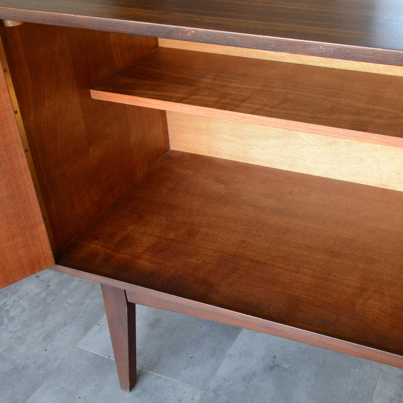 ミッドセンチュリー トーラ ショートサイドボード 73（天板剝離再塗装済）