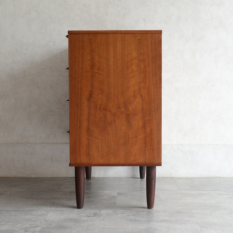 デンマークヴィンテージ  チーク ４段チェスト 8-64