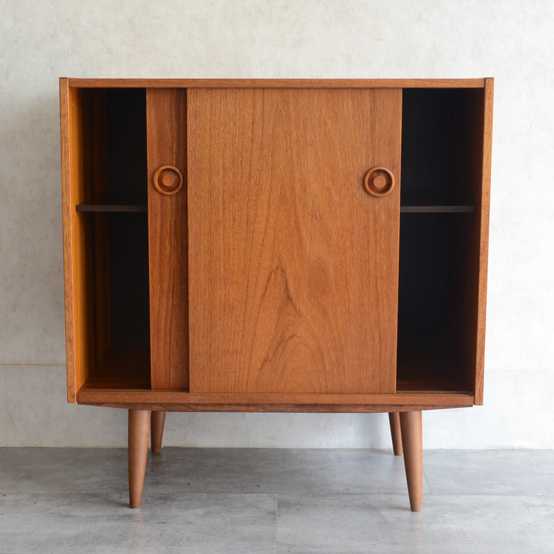 デンマークヴィンテージ　チーク キャビネット5-12(ウッドオイル仕上）