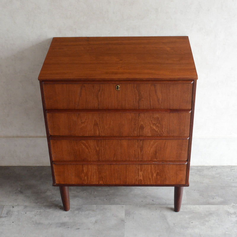 デンマークヴィンテージ  チーク ４段チェスト 8-64
