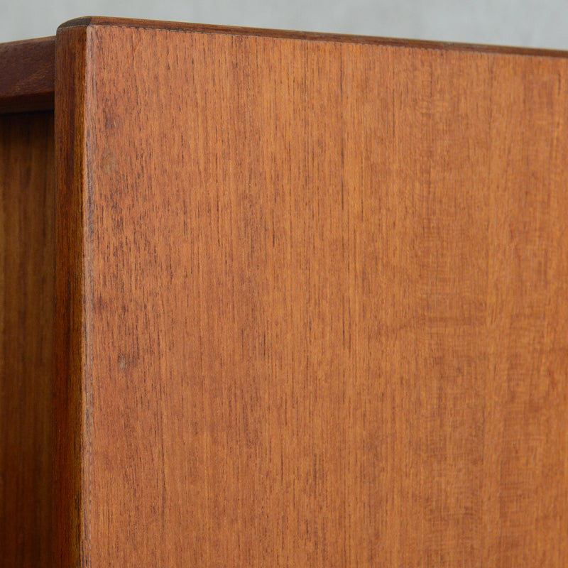 デンマーク ヴィンテージ　チーク キャビネット5-66