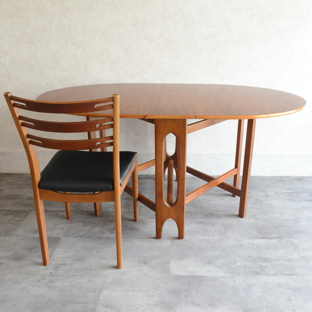 Jentique ジェンティーク　ゲートレッグテーブル 55（オーバル）