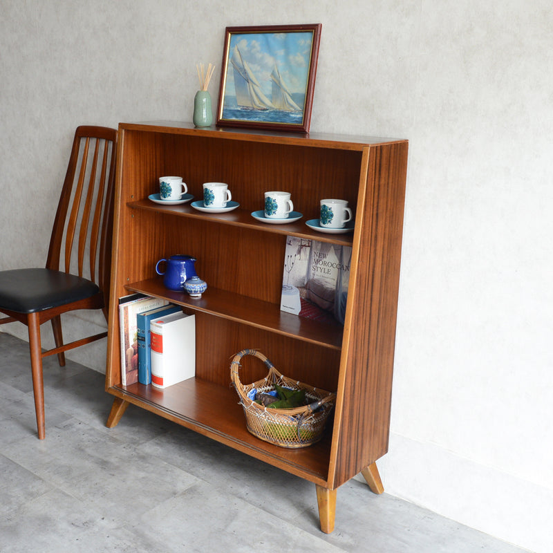 60s ヴィンテージ ガラスキャビネット 45