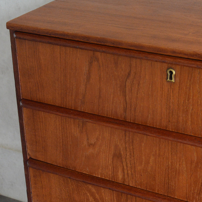 デンマークヴィンテージ  チーク ４段チェスト 8-64