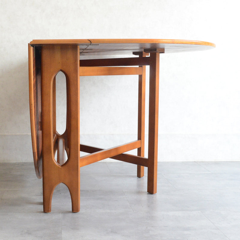 Jentique ジェンティーク　ゲートレッグテーブル 55（オーバル）