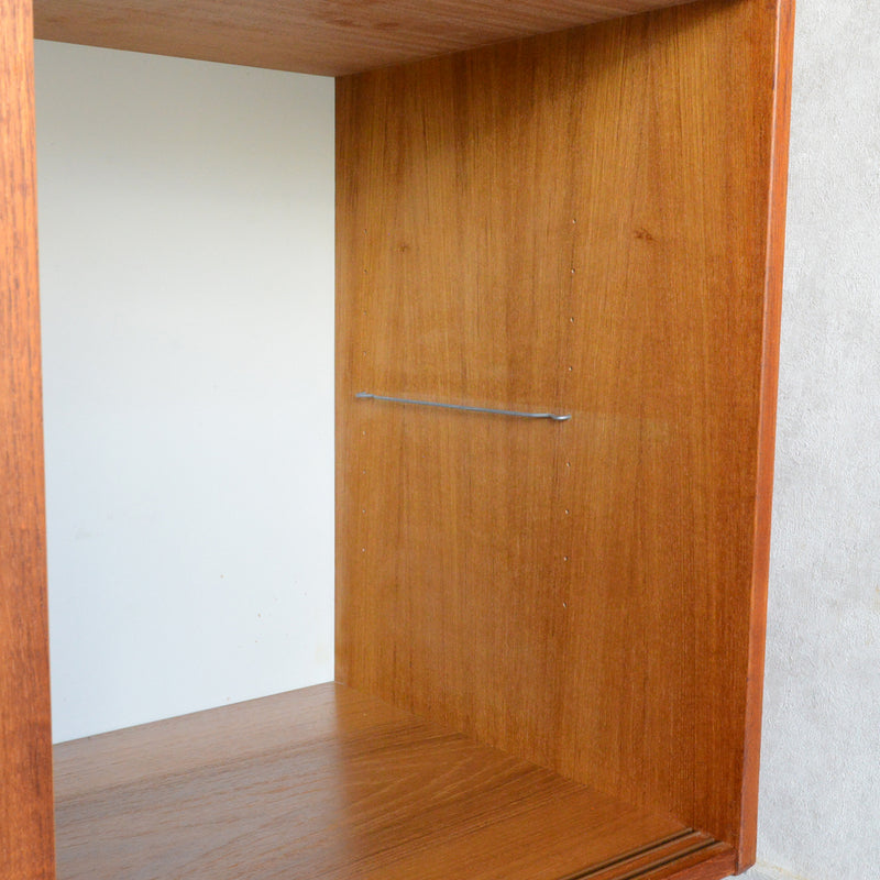 デンマーク ヴィンテージ　チーク キャビネット5-66