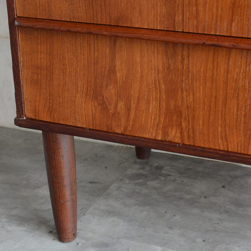 デンマークヴィンテージ  チーク ４段チェスト 8-64