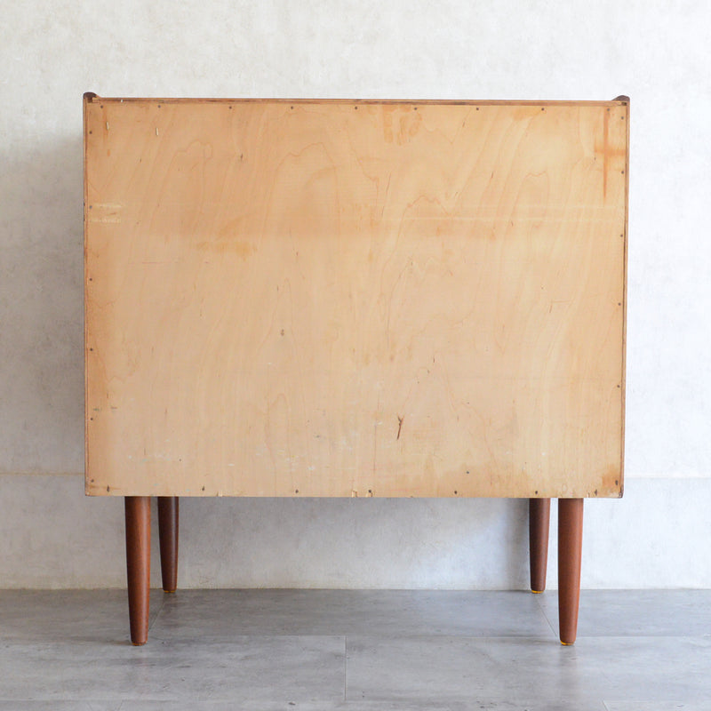 デンマーク ヴィンテージ  チーク ４段チェスト5-146