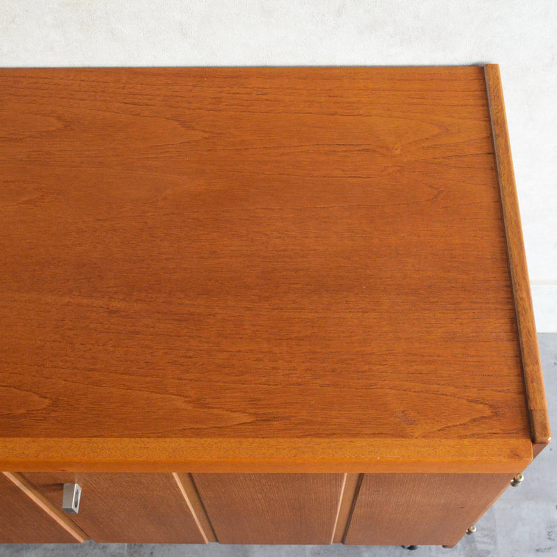 60S 抽斗付キャビネット/レコードキャビネット 33