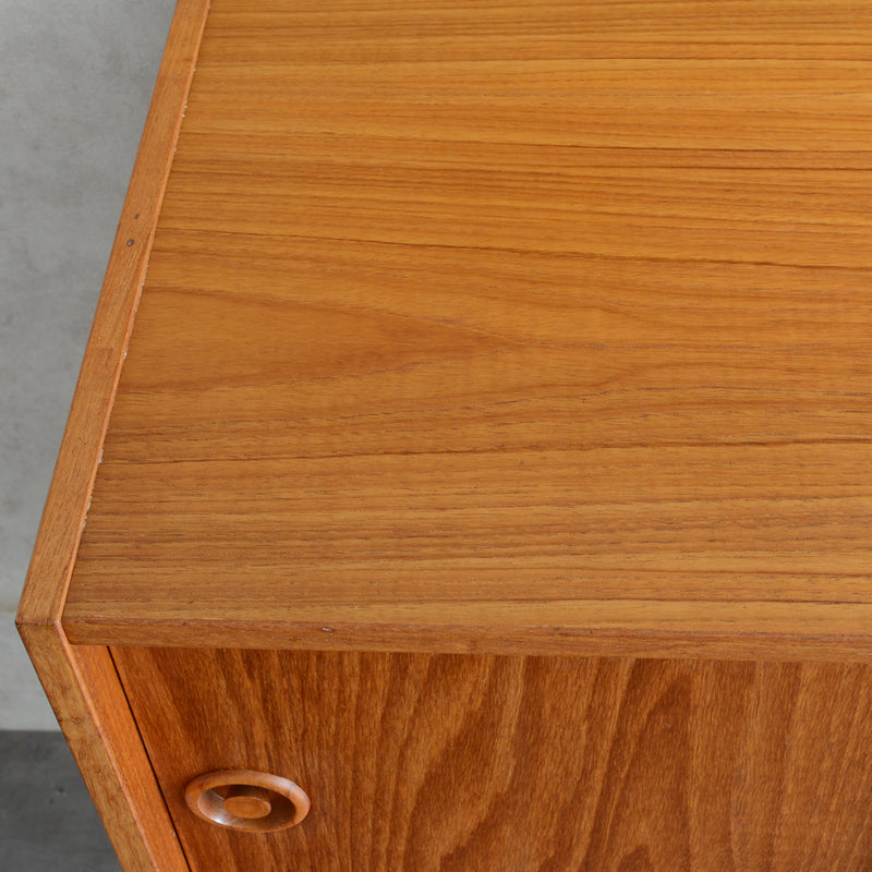 デンマークヴィンテージ　チーク キャビネット5-12(ウッドオイル仕上）