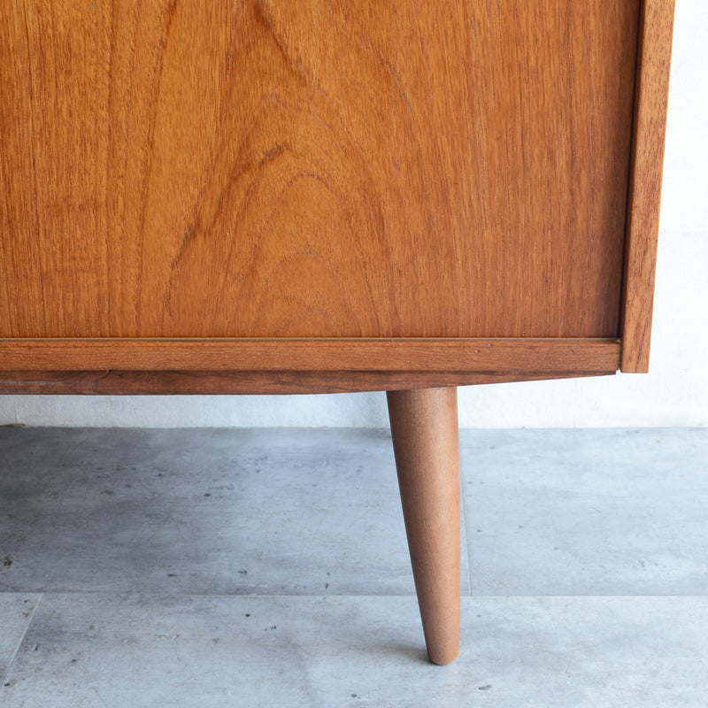 デンマークヴィンテージ　チーク キャビネット5-12(ウッドオイル仕上）