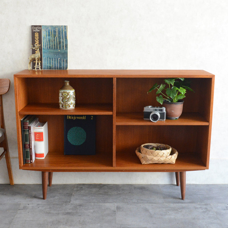 デンマーク ヴィンテージ　チーク2段 ブックシェルフ5-71