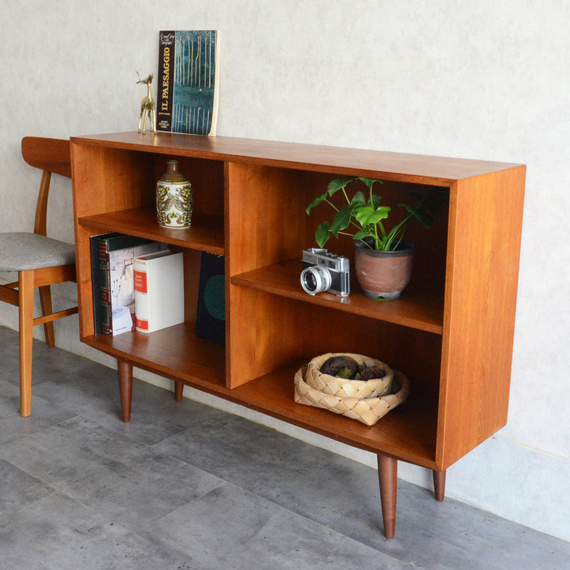 デンマーク ヴィンテージ　チーク2段 ブックシェルフ5-71