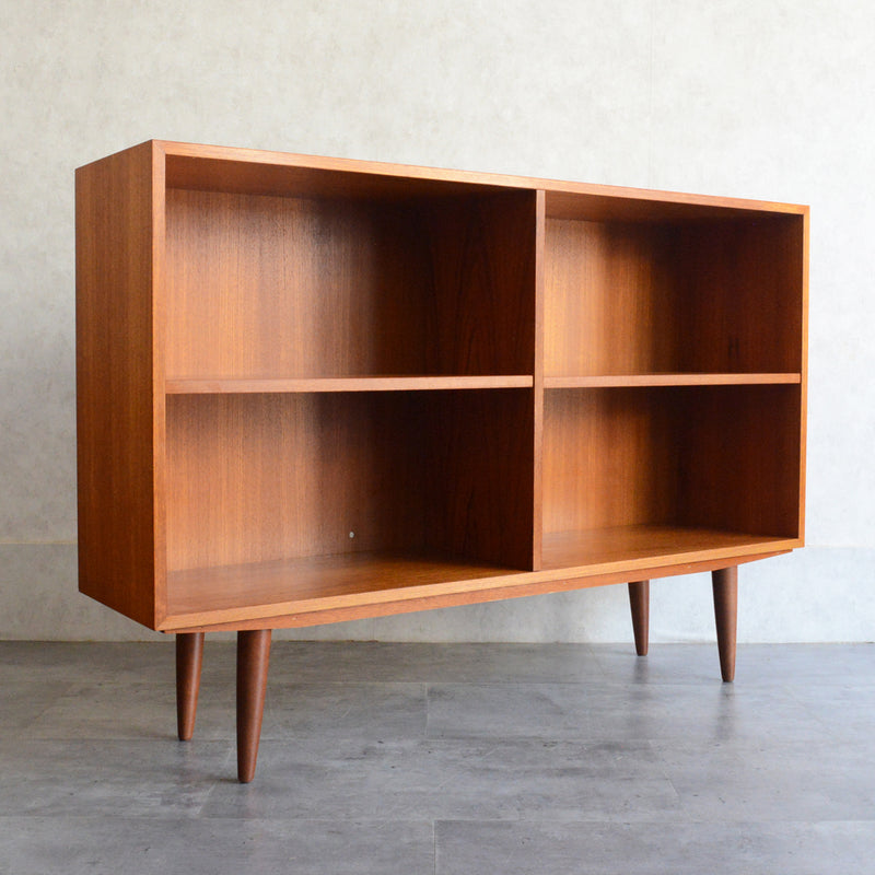 デンマーク ヴィンテージ　チーク2段 ブックシェルフ5-71