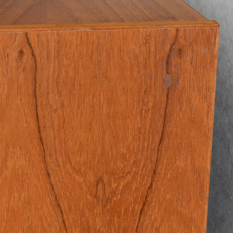 デンマークヴィンテージ　チーク キャビネット5-12(ウッドオイル仕上）