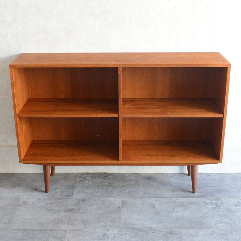 デンマーク ヴィンテージ　チーク2段 ブックシェルフ5-71