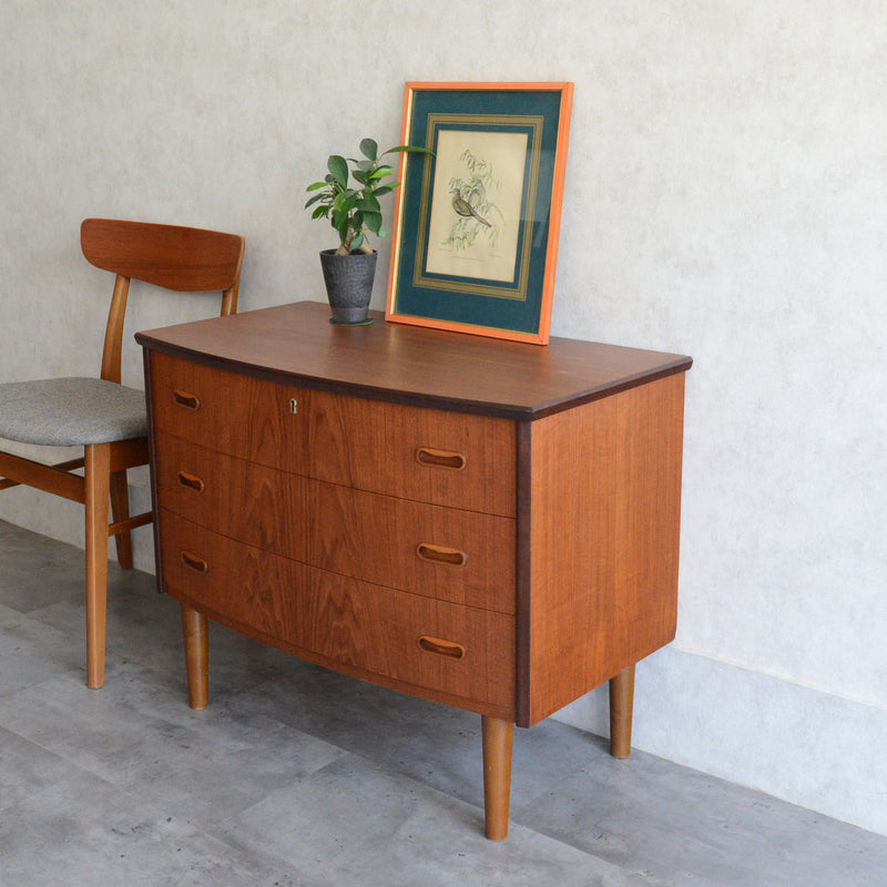 デンマークヴィンテージ  チーク 3段チェスト(鍵付） C-1