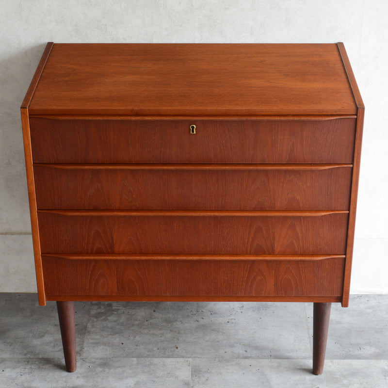 スウェーデン ヴィンテージ  チーク４段チェスト 5-15(ウッドオイル仕上）